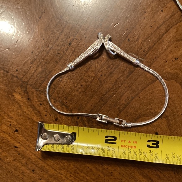 🌸NIB AVON Classic 3 Piece Gift Set - Picture 11 of 17